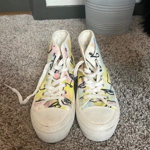 Sheln Size 6 Converse style multicolor shoes